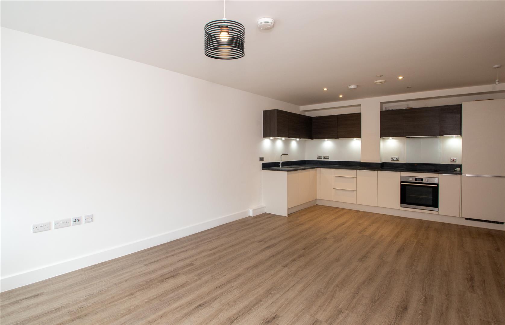 1 bed property in Broadway, Peterborough
